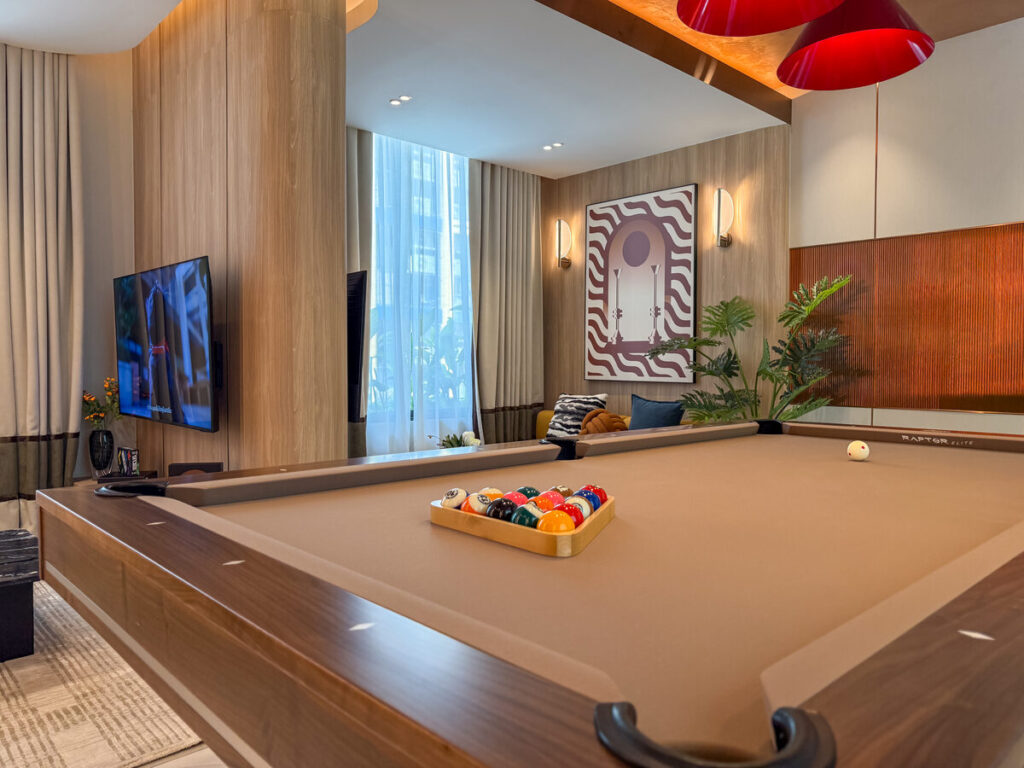 PLAYROOM