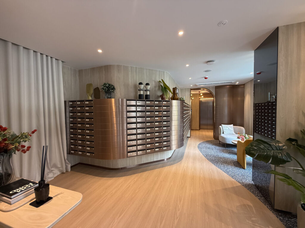 WELCOME LOBBY