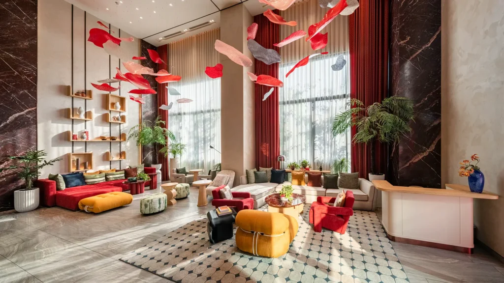 STATEMENT LOBBY